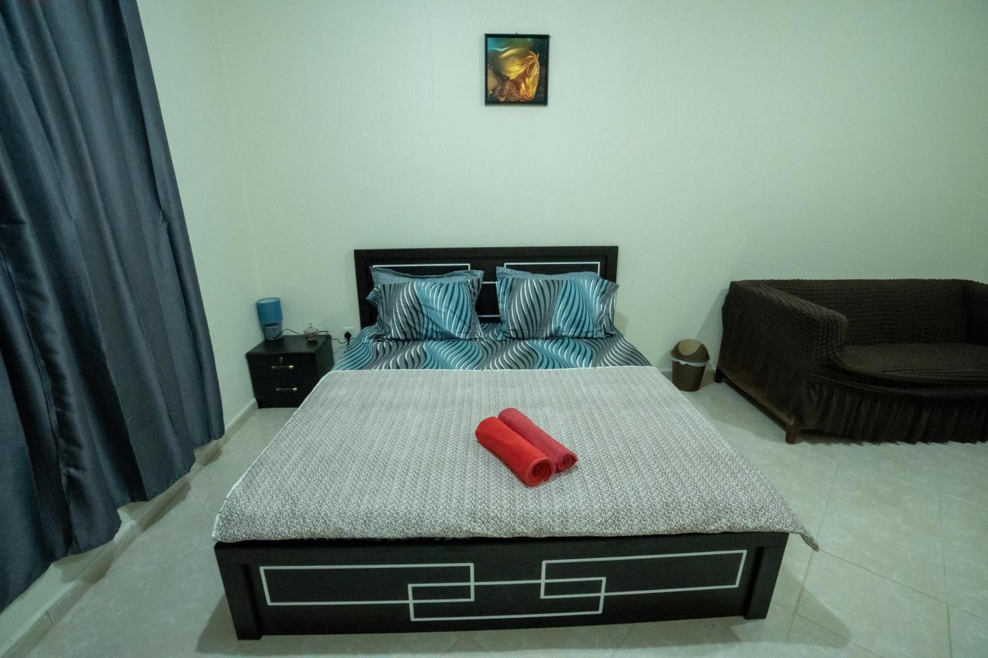 Tourist Homes Baith Al Jannah L L C - New Private - - Shabiya12 Séjour chez l'habitant Abou Dabi